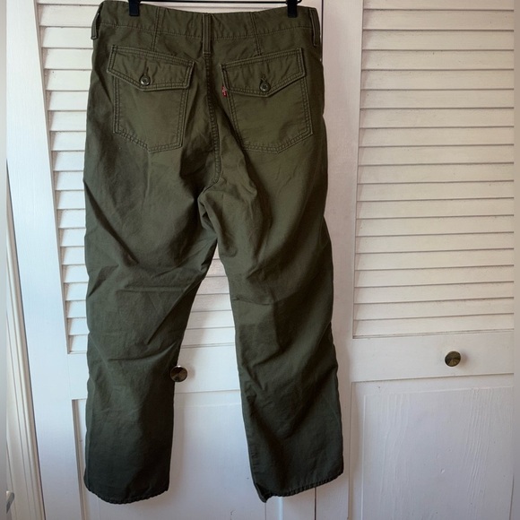 Levi’s Ribcage Straight High Rise Olive Utility Patch Pocket Pants Size 31 - Picture 5 of 9